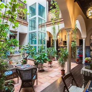 Patio De Cruces Otel